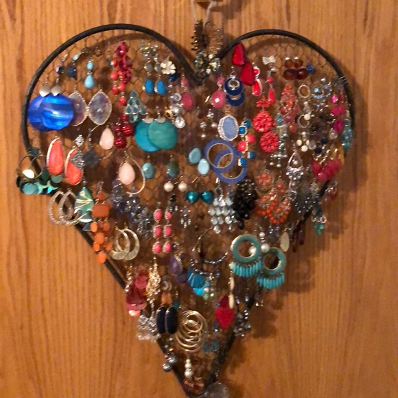 Meet your Posher, Debbie - Picture 2 of 2